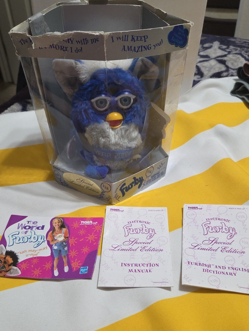 1999 Furby Year 2000 Y2K Special Limited Edition Box Tags Manuals Untested